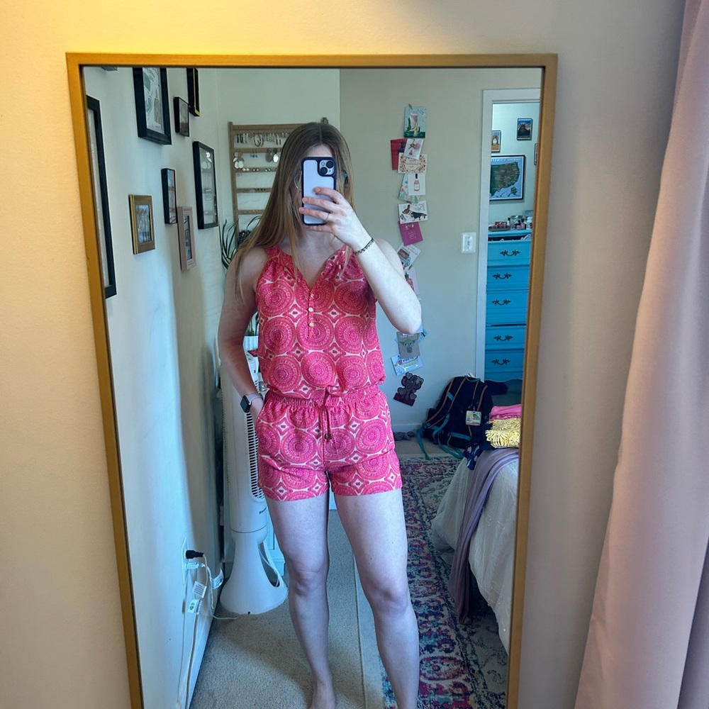 All for COLOR. 2 piece set with pockets